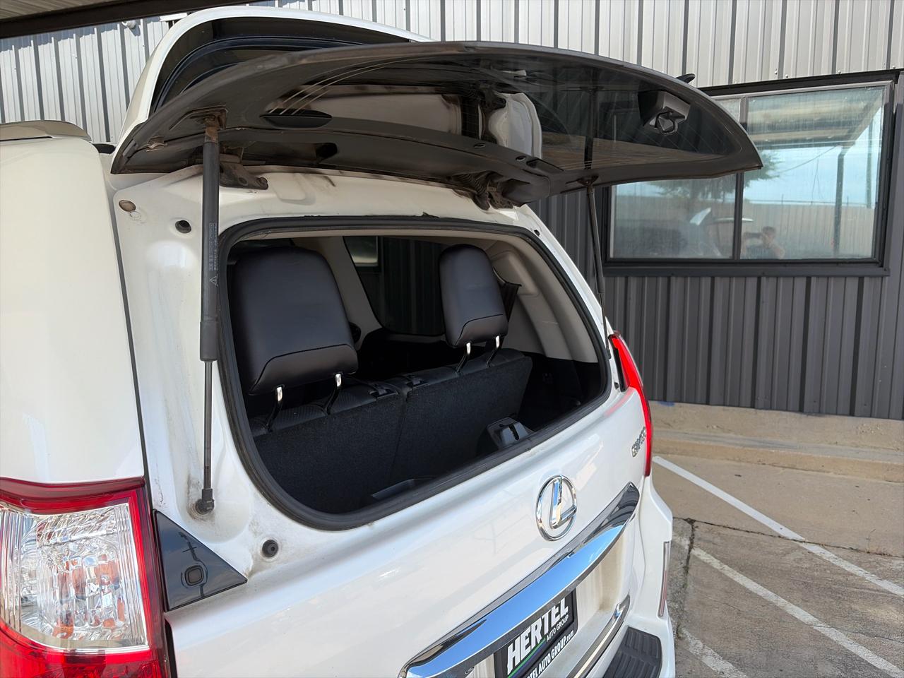 Lexus GX 460 Sport Utility 2011