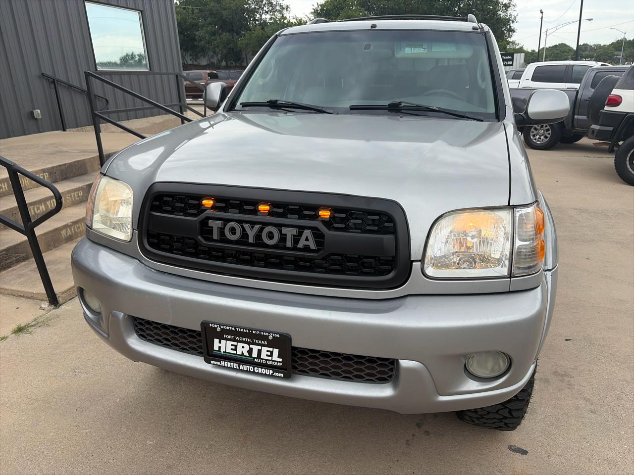 Toyota Sequoia Limited 4WD 2002