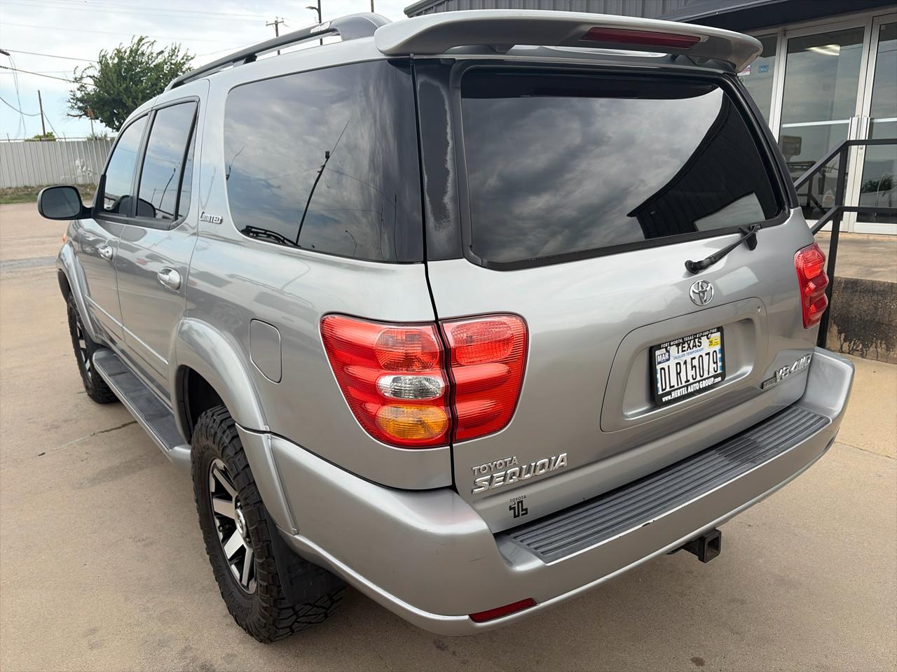Toyota Sequoia Limited 4WD 2002