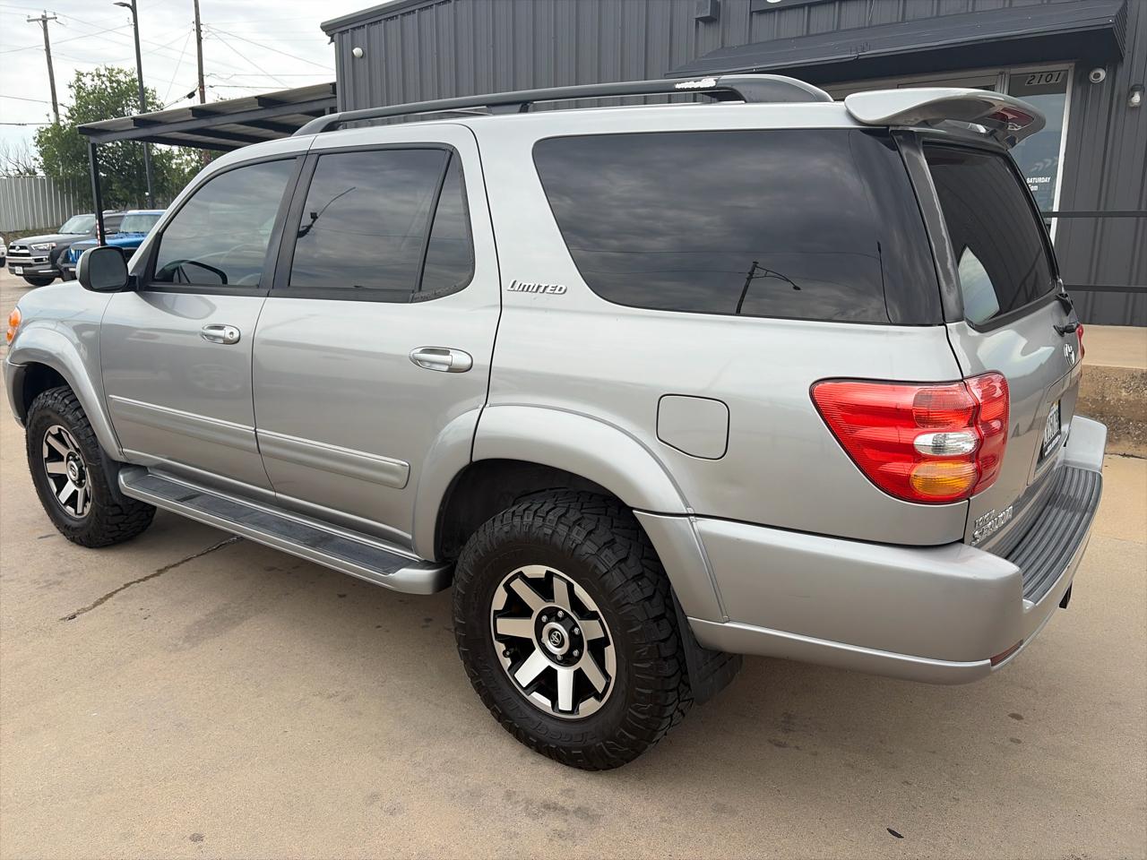 Toyota Sequoia Limited 4WD 2002