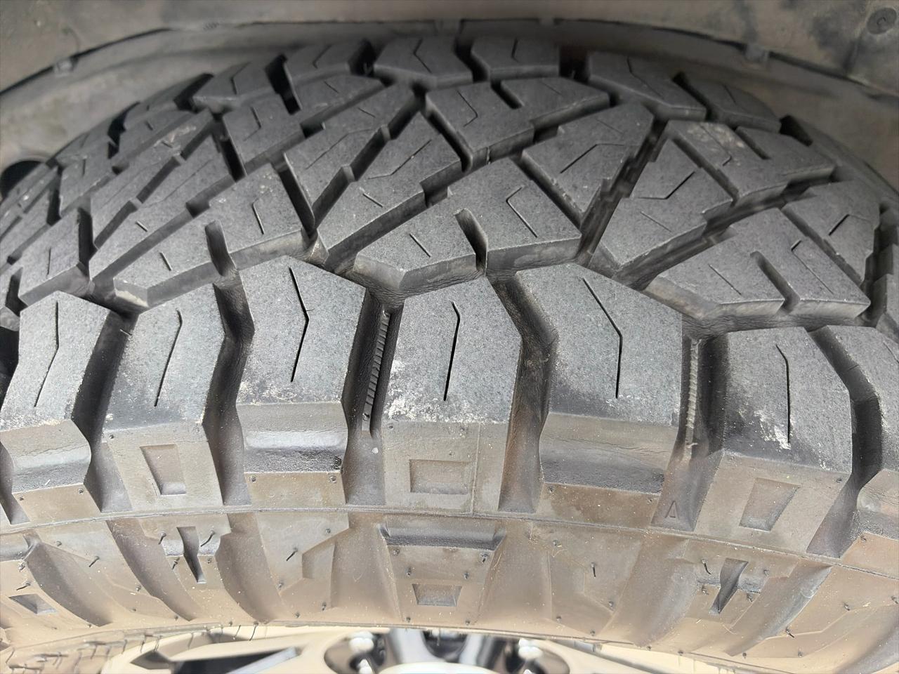 Toyota Sequoia Limited 4WD 2002