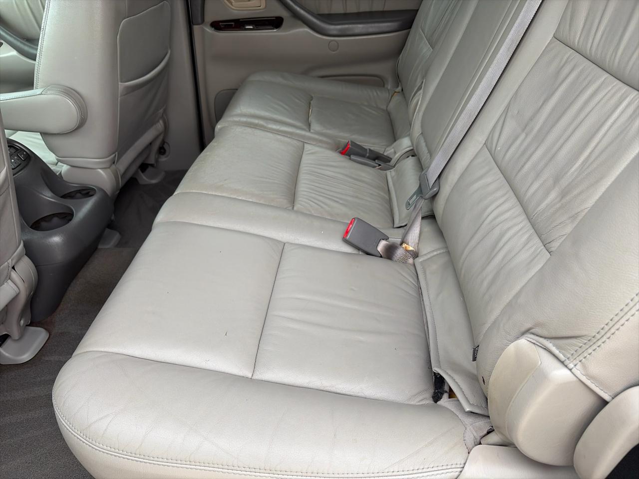 Toyota Sequoia Limited 4WD 2002