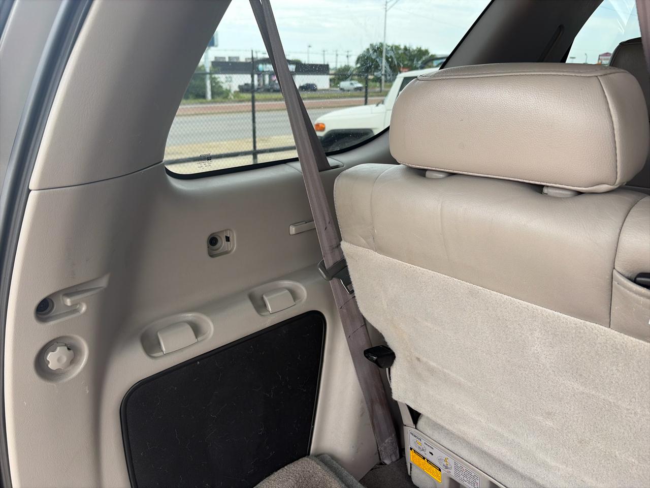 Toyota Sequoia Limited 4WD 2002