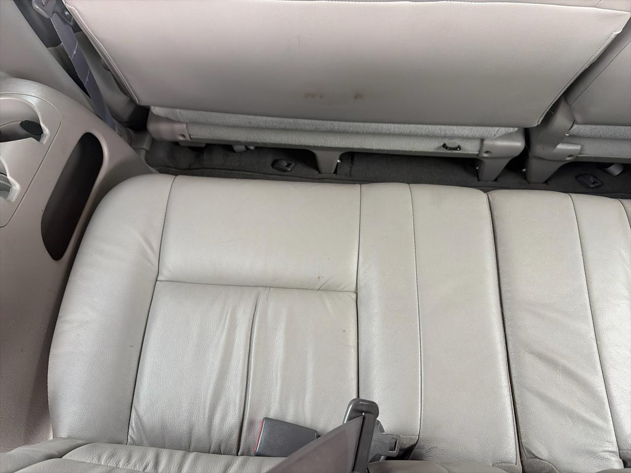 Toyota Sequoia Limited 4WD 2002