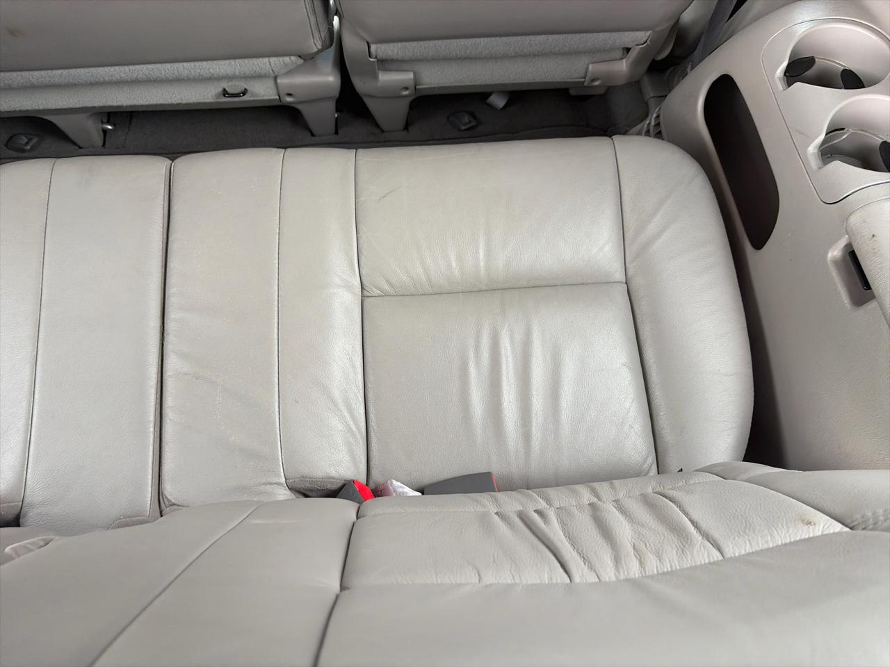 Toyota Sequoia Limited 4WD 2002
