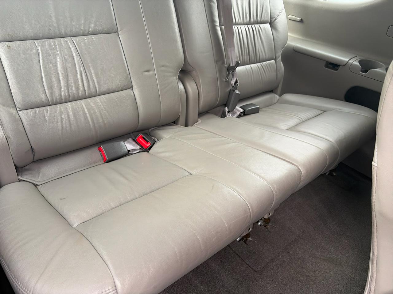 Toyota Sequoia Limited 4WD 2002