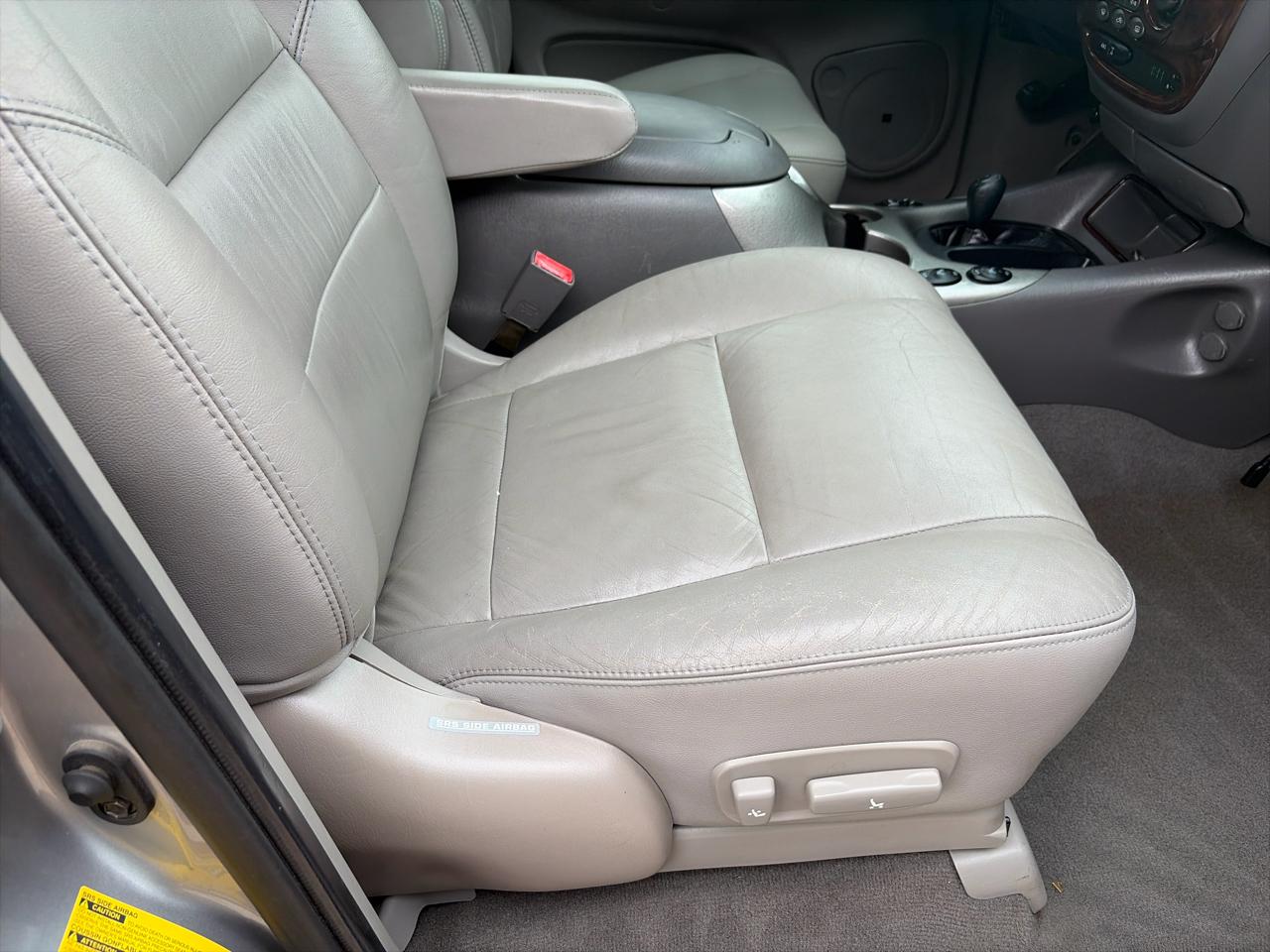 Toyota Sequoia Limited 4WD 2002