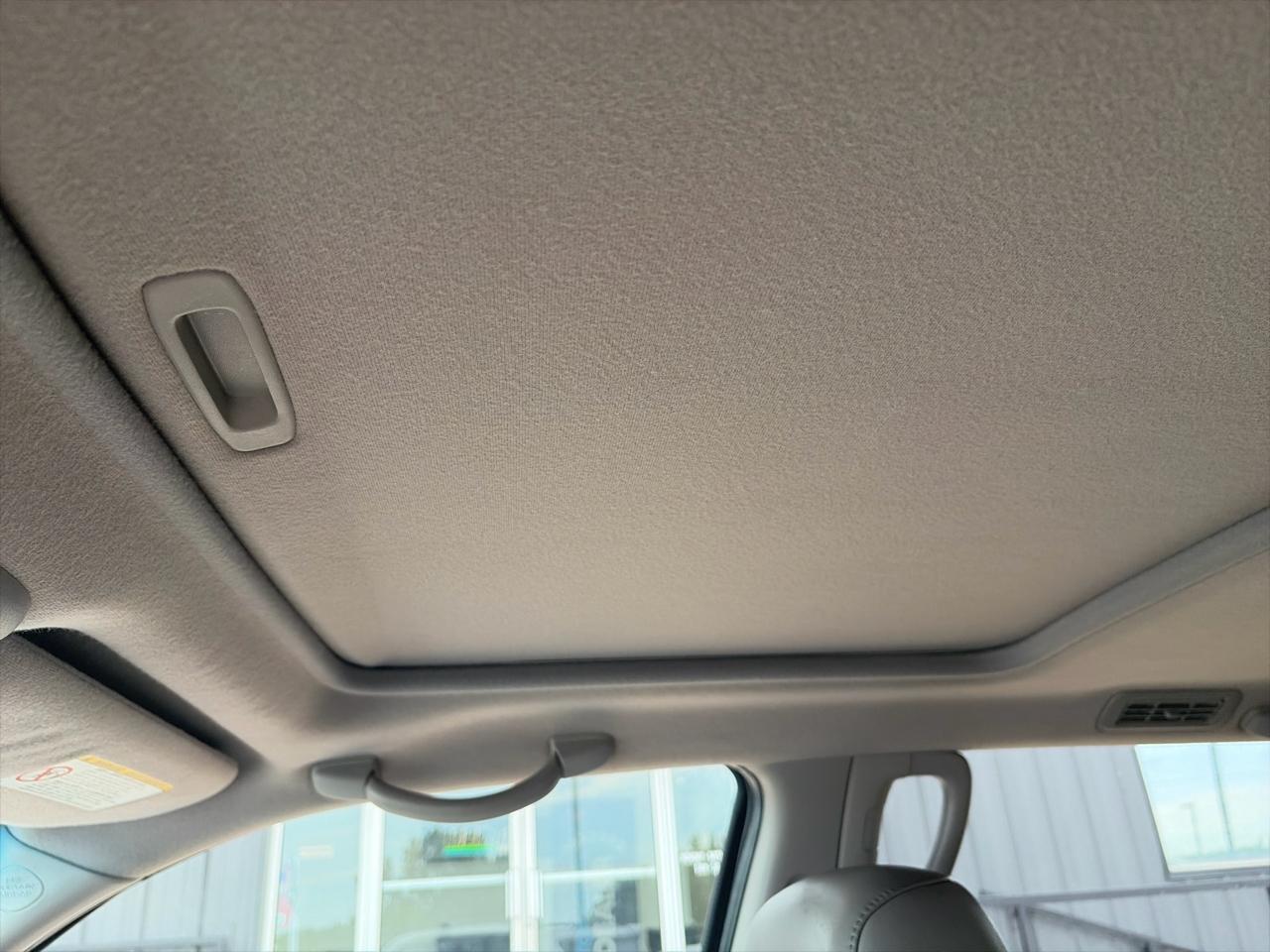 Toyota Sequoia Limited 4WD 2002