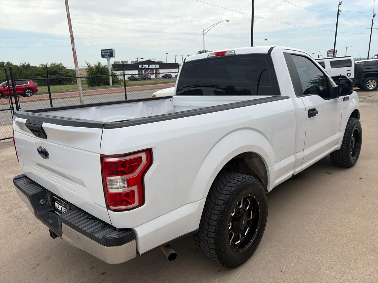 Ford F-150 2WD Reg Cab 126" XL 2018