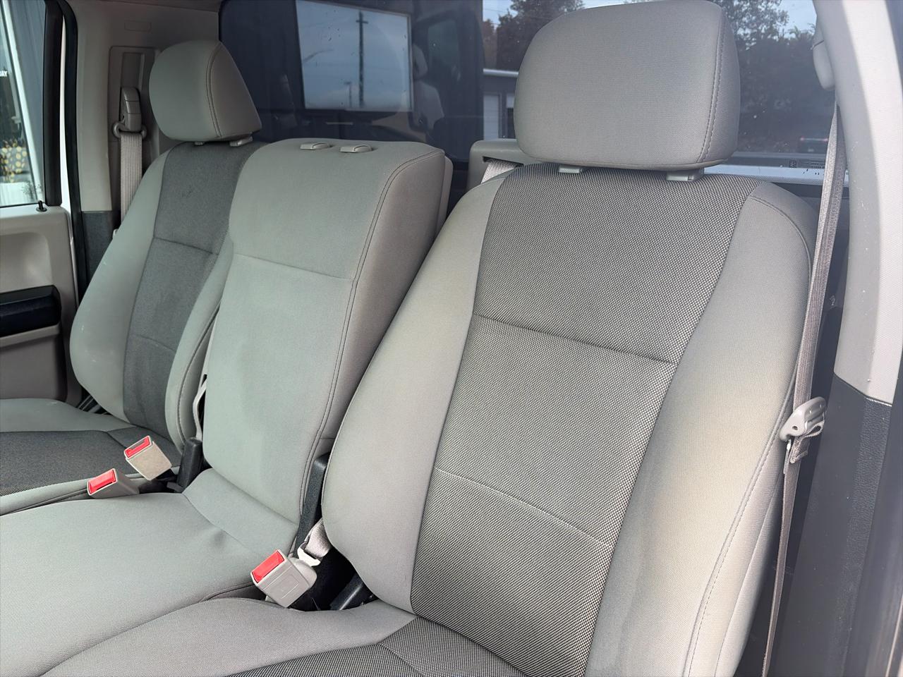 Ford F-150 2WD Reg Cab 126" XL 2018