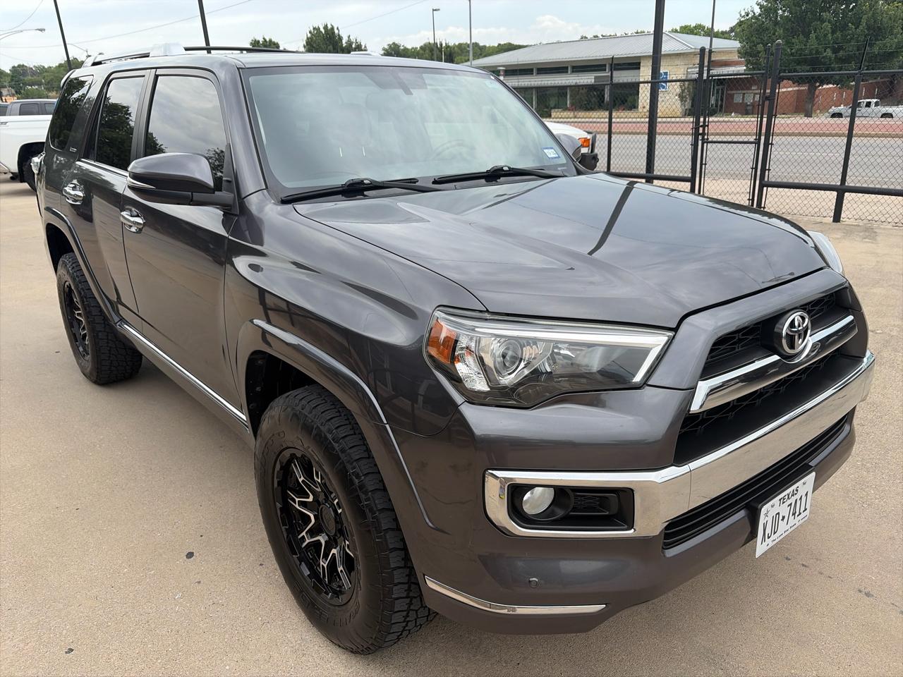 Toyota 4Runner 4dr Limited 3.4L Auto 4WD 2018