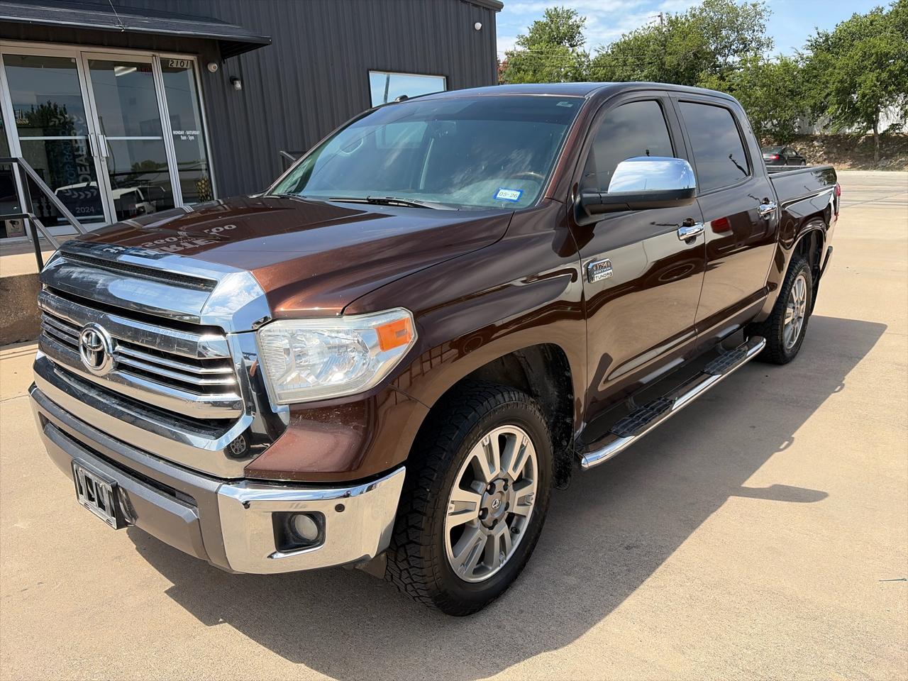 Toyota Tundra 1794 Edition Crew Max 4WD SWB 2017