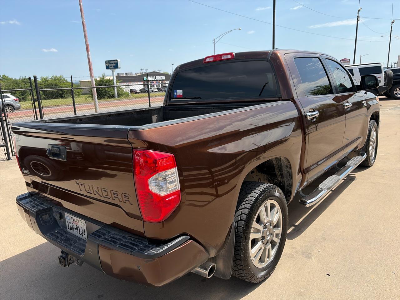 Toyota Tundra 1794 Edition Crew Max 4WD SWB 2017