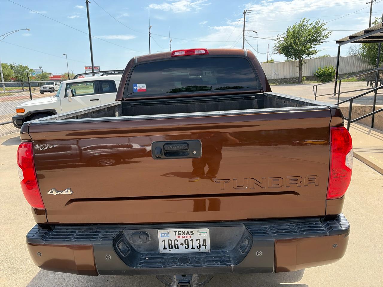 Toyota Tundra 1794 Edition Crew Max 4WD SWB 2017