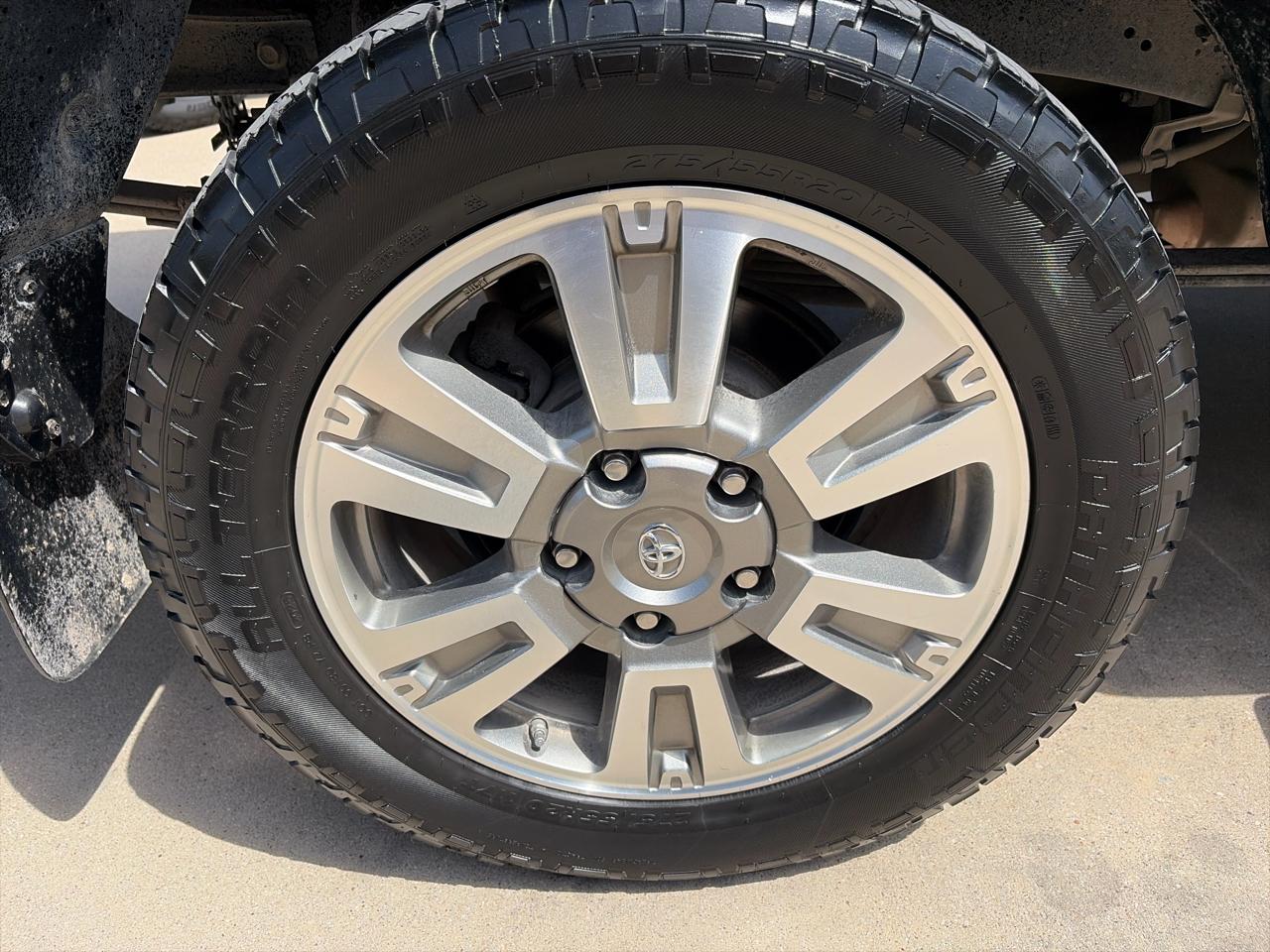 Toyota Tundra 1794 Edition Crew Max 4WD SWB 2017