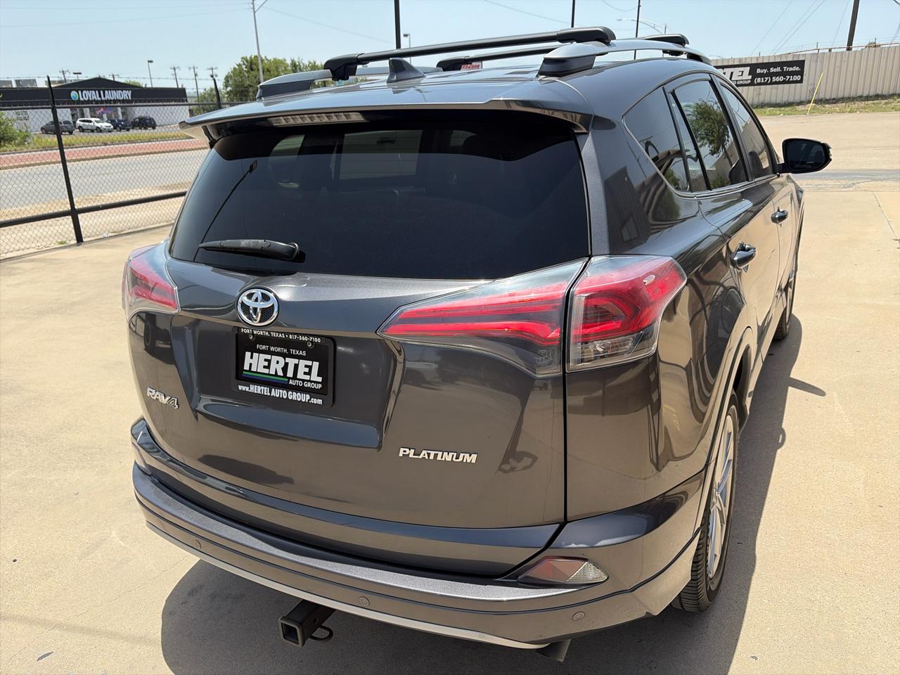 Toyota RAV4 Platinum FWD (Natl) 2018