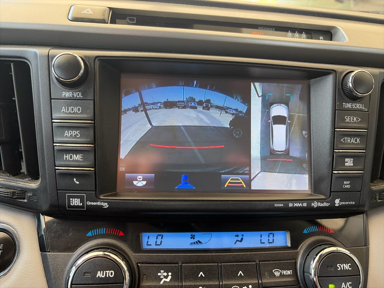 Toyota RAV4 Platinum FWD (Natl) 2018