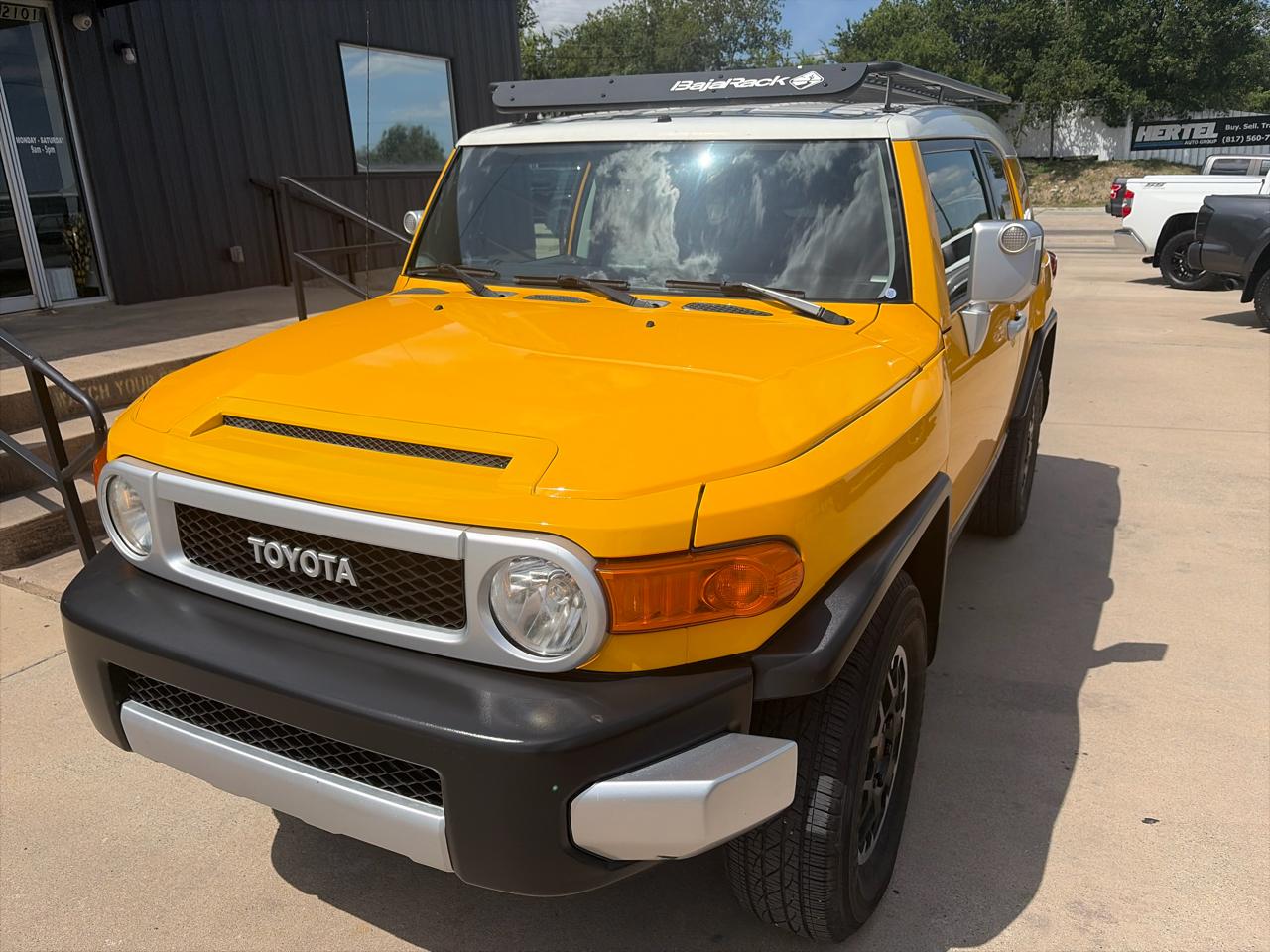 Toyota FJ Cruiser 4WD AT 2010