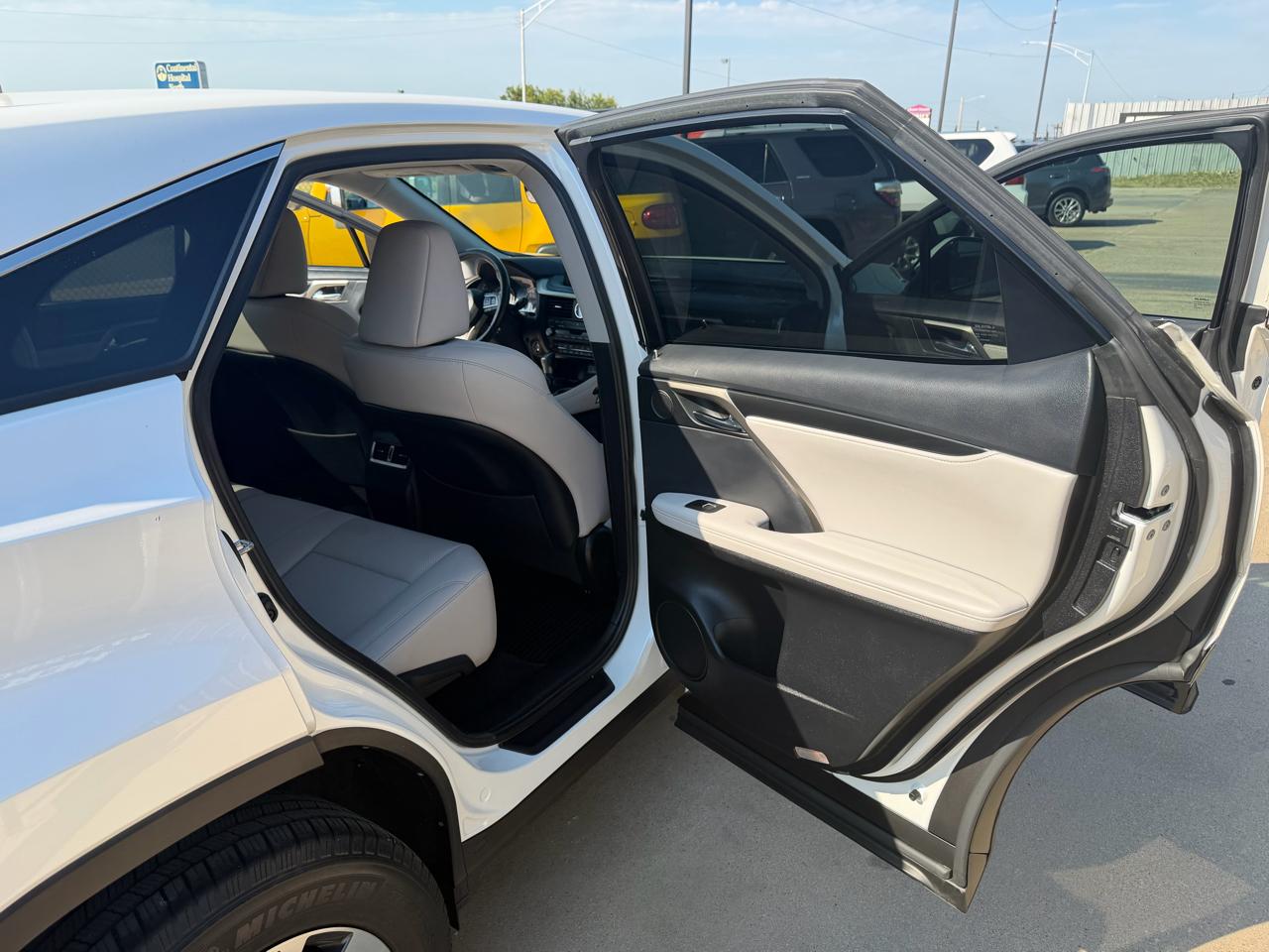 Lexus RX 350 FWD 2020