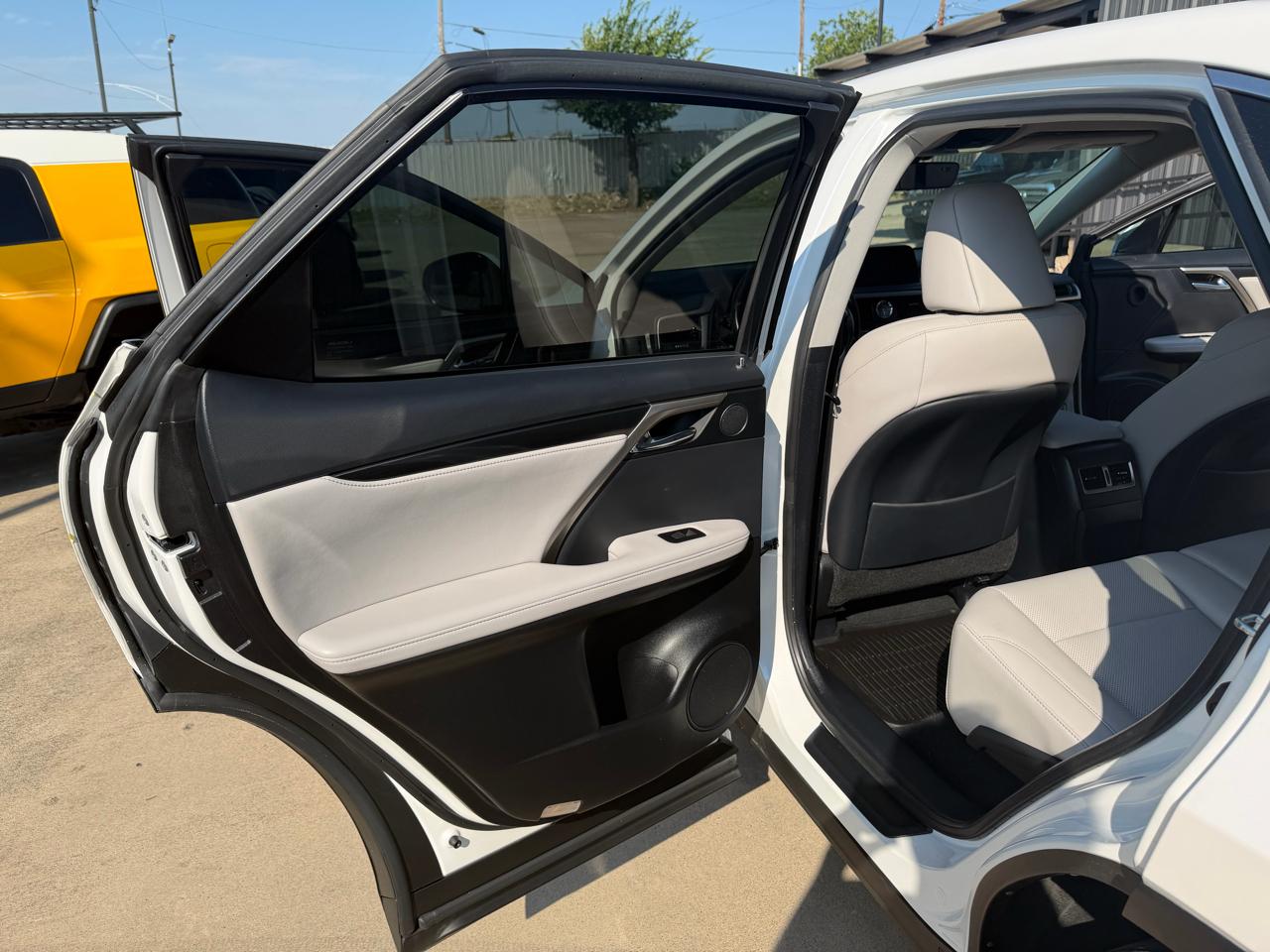 Lexus RX 350 FWD 2020