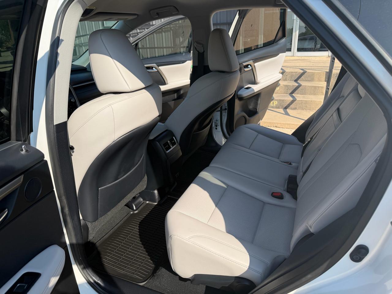 Lexus RX 350 FWD 2020
