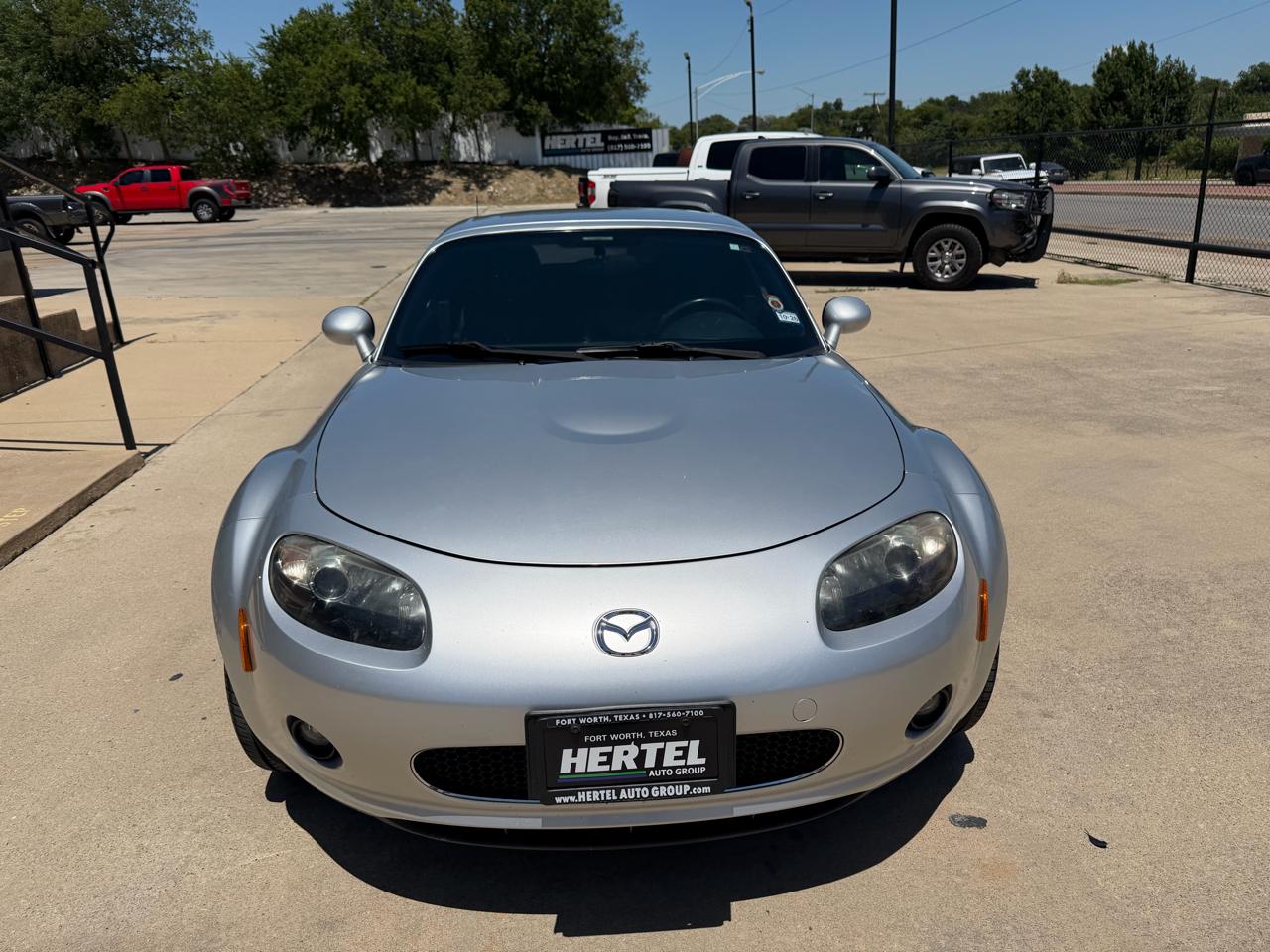 Mazda MX-5 Miata Touring Power Retractable Hardtop 2008