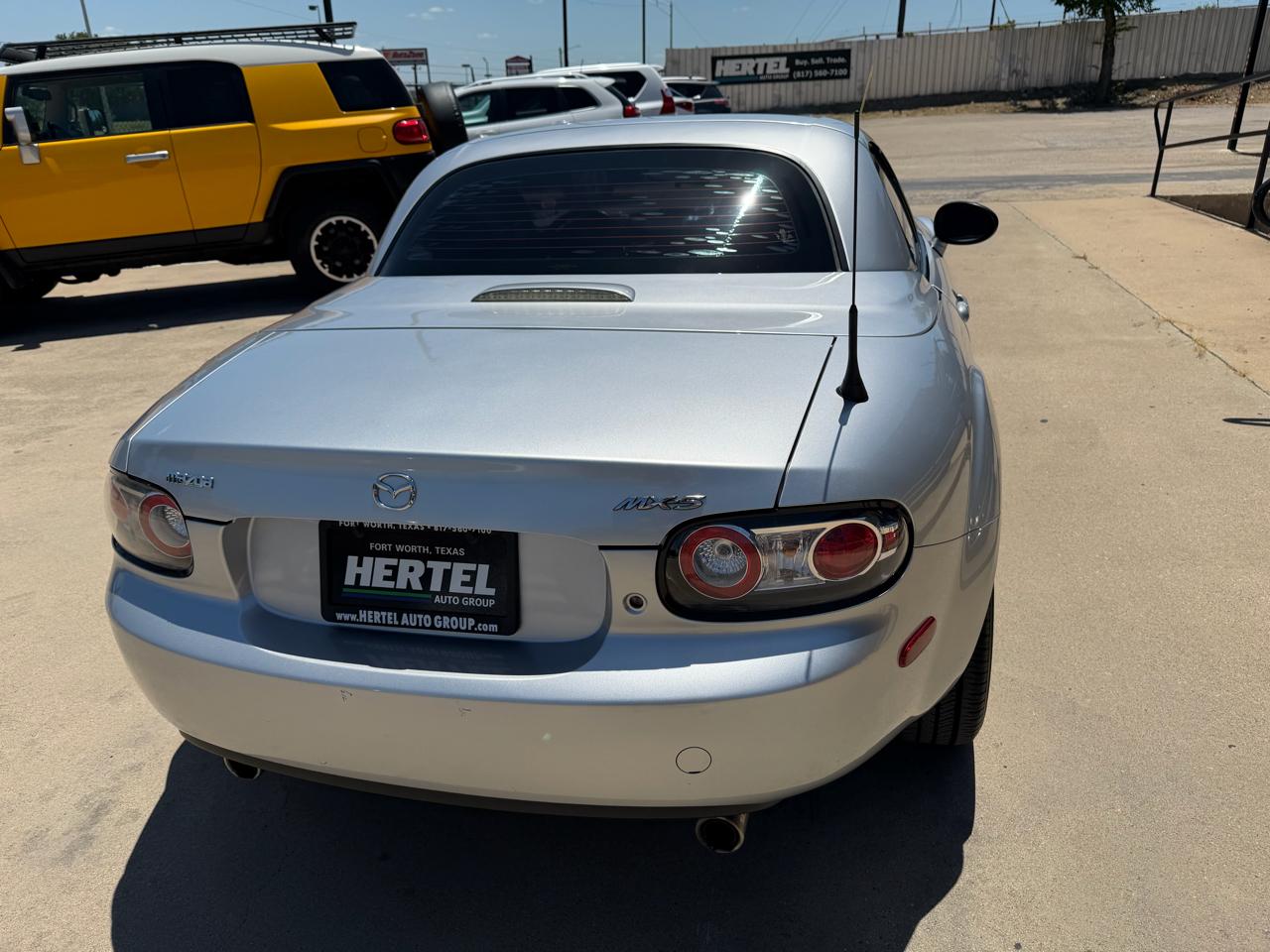 Mazda MX-5 Miata Touring Power Retractable Hardtop 2008