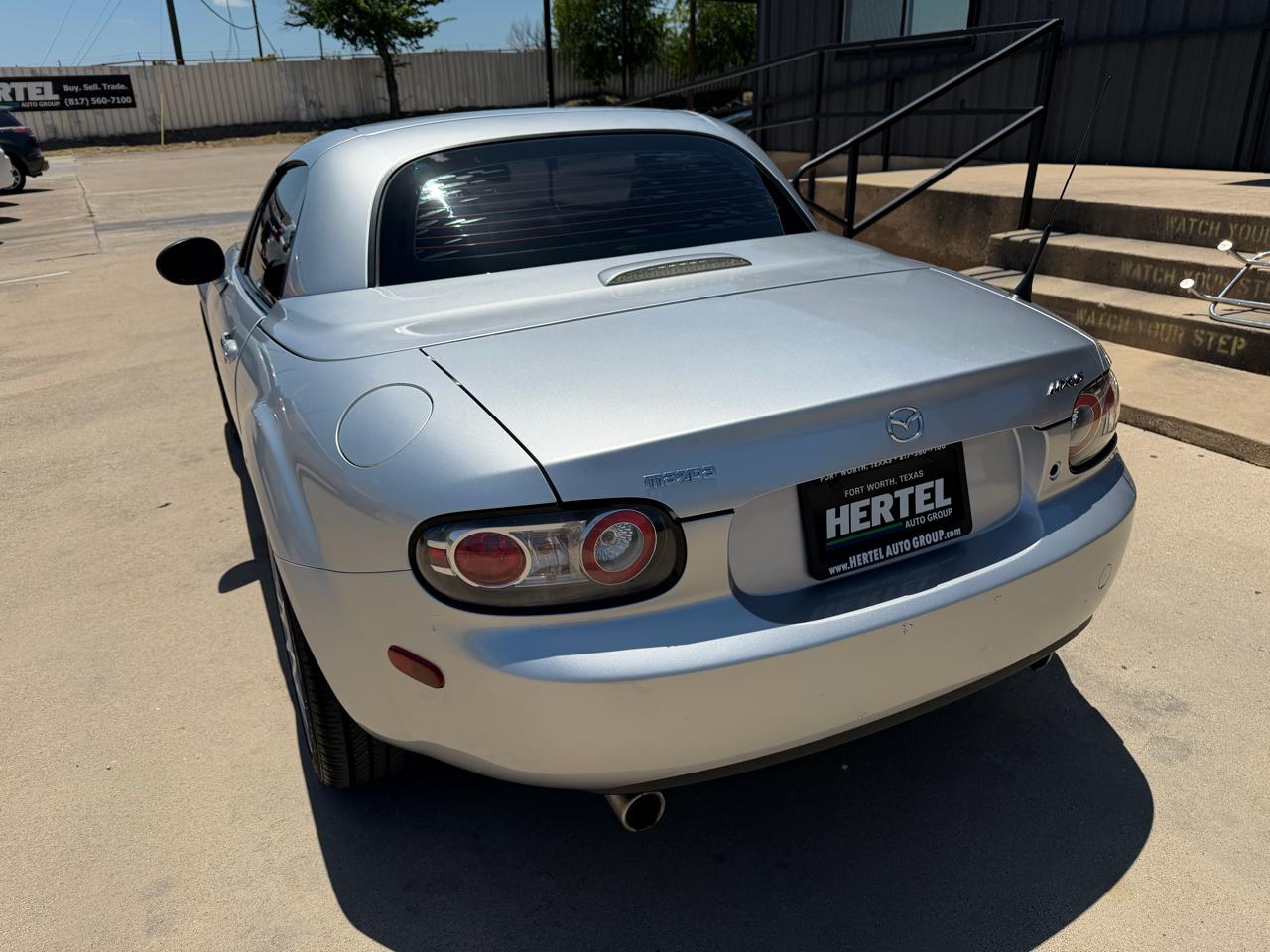 Mazda MX-5 Miata Touring Power Retractable Hardtop 2008
