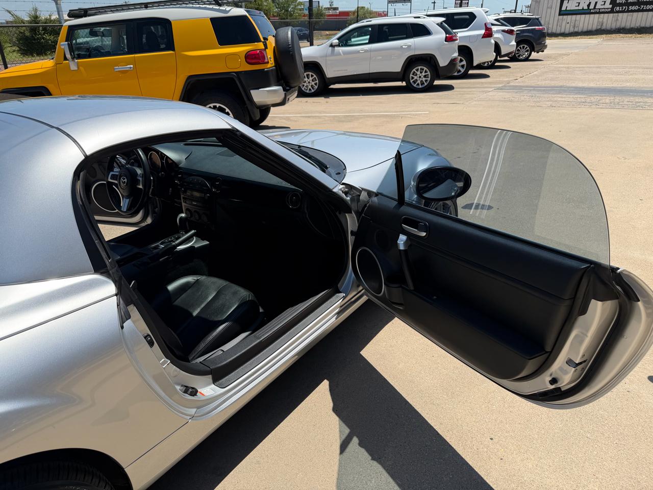 Mazda MX-5 Miata Touring Power Retractable Hardtop 2008