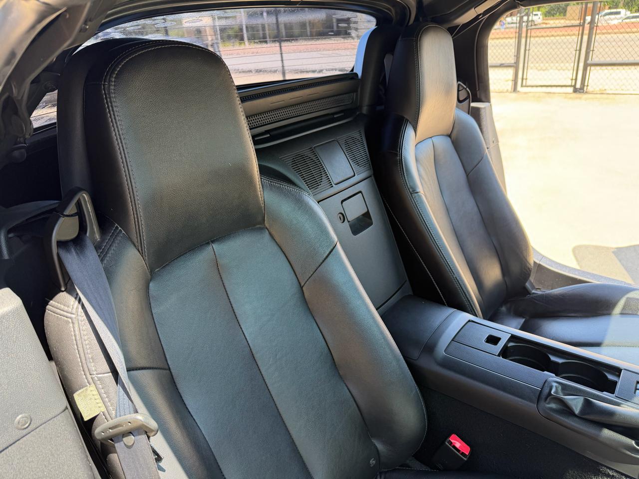 Mazda MX-5 Miata Touring Power Retractable Hardtop 2008