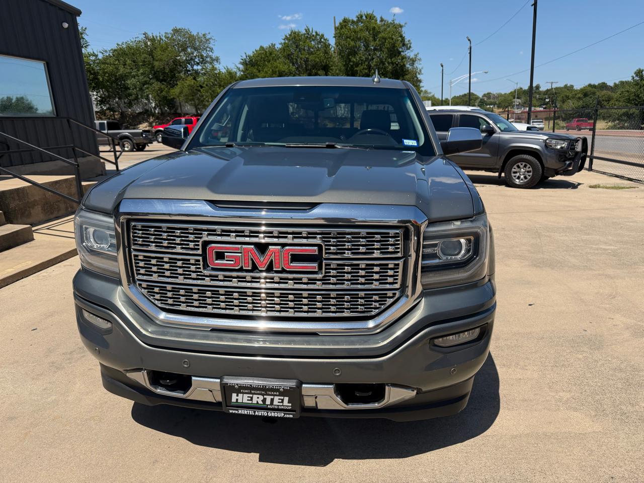 GMC Sierra 1500 Denali Crew Cab Long Box 4WD 2018