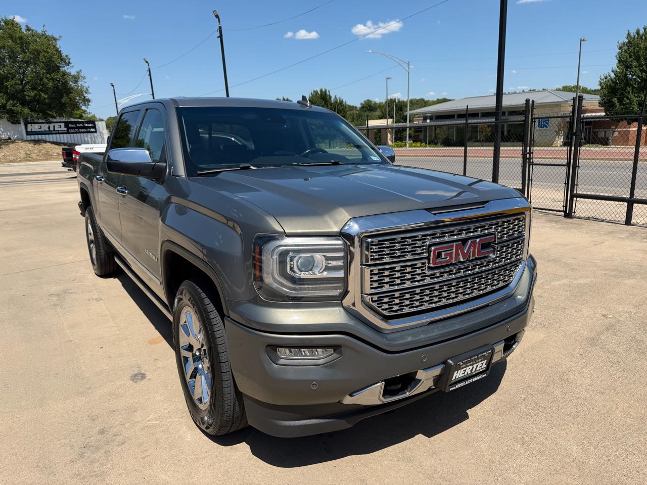 GMC Sierra 1500 Denali Crew Cab Long Box 4WD 2018