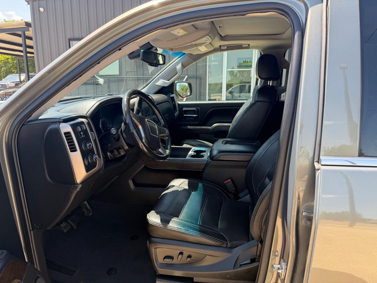 GMC Sierra 1500 Denali Crew Cab Long Box 4WD 2018