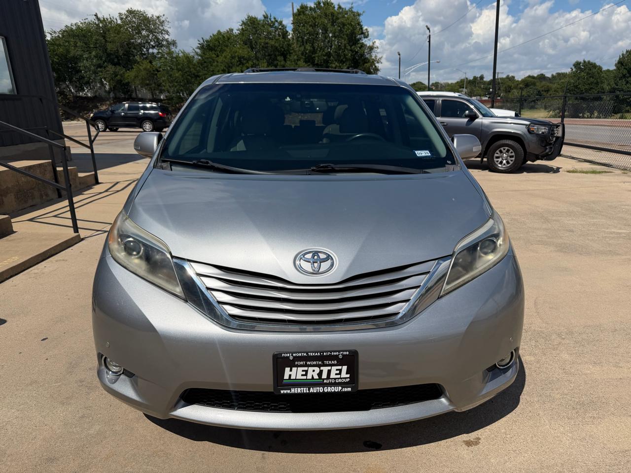Toyota Sienna 5dr 7-Pass Van Ltd Premium FWD (Natl) 2015