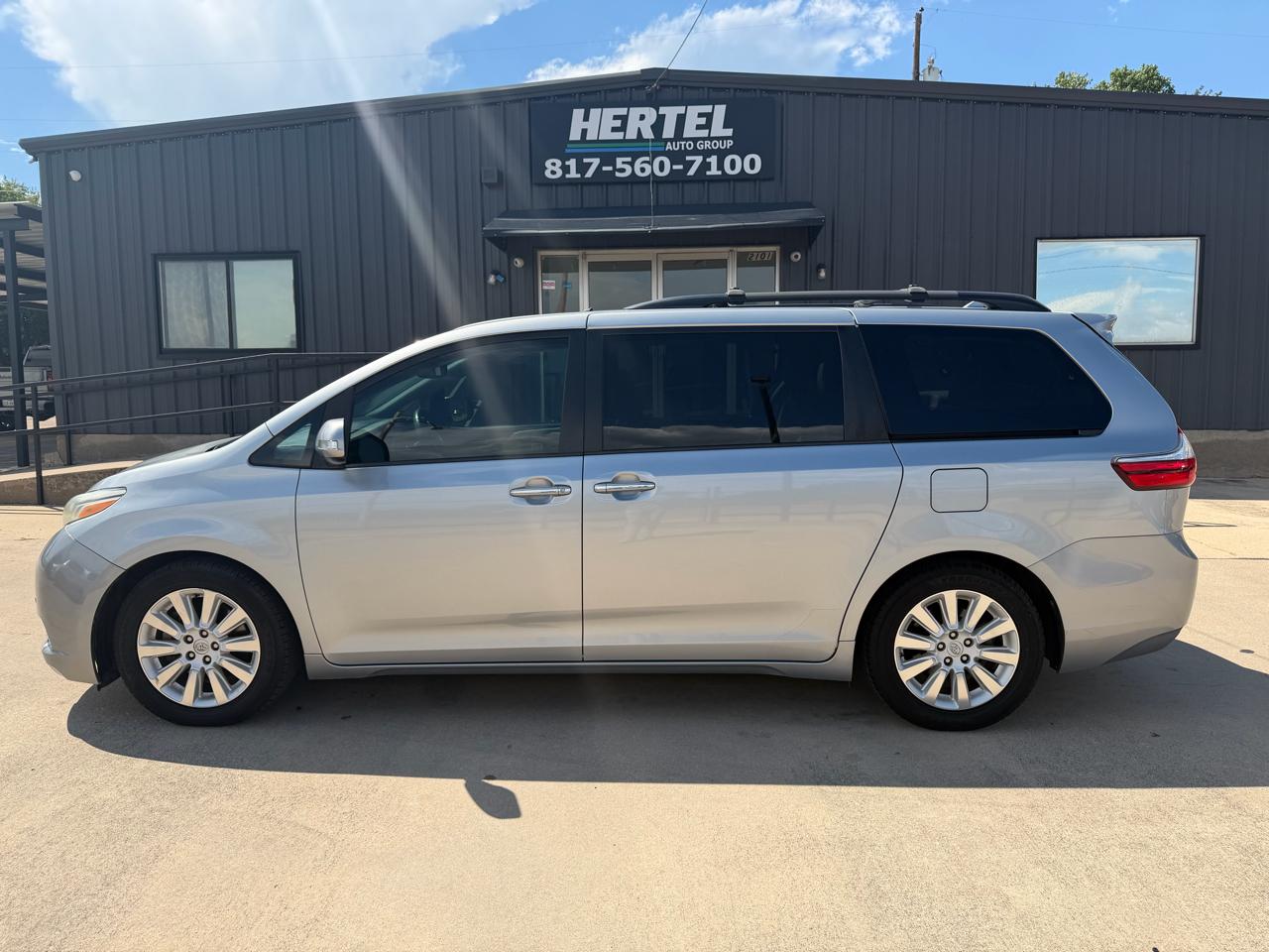 Toyota Sienna 5dr 7-Pass Van Ltd Premium FWD (Natl) 2015
