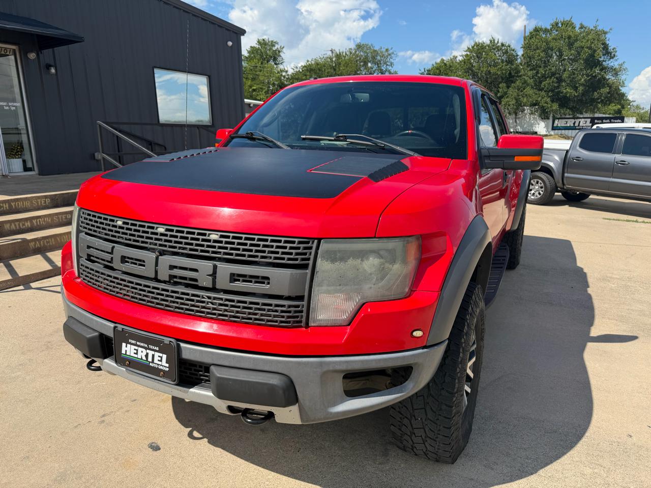Ford F-150 SVT Raptor SuperCrew 5.5-ft. Bed 4WD 2013