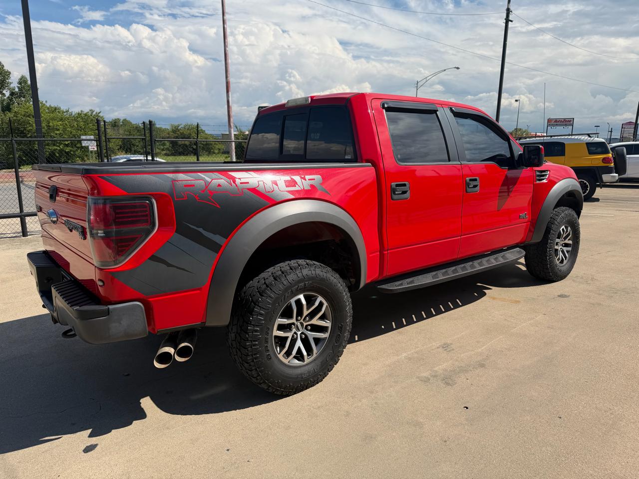 Ford F-150 SVT Raptor SuperCrew 5.5-ft. Bed 4WD 2013