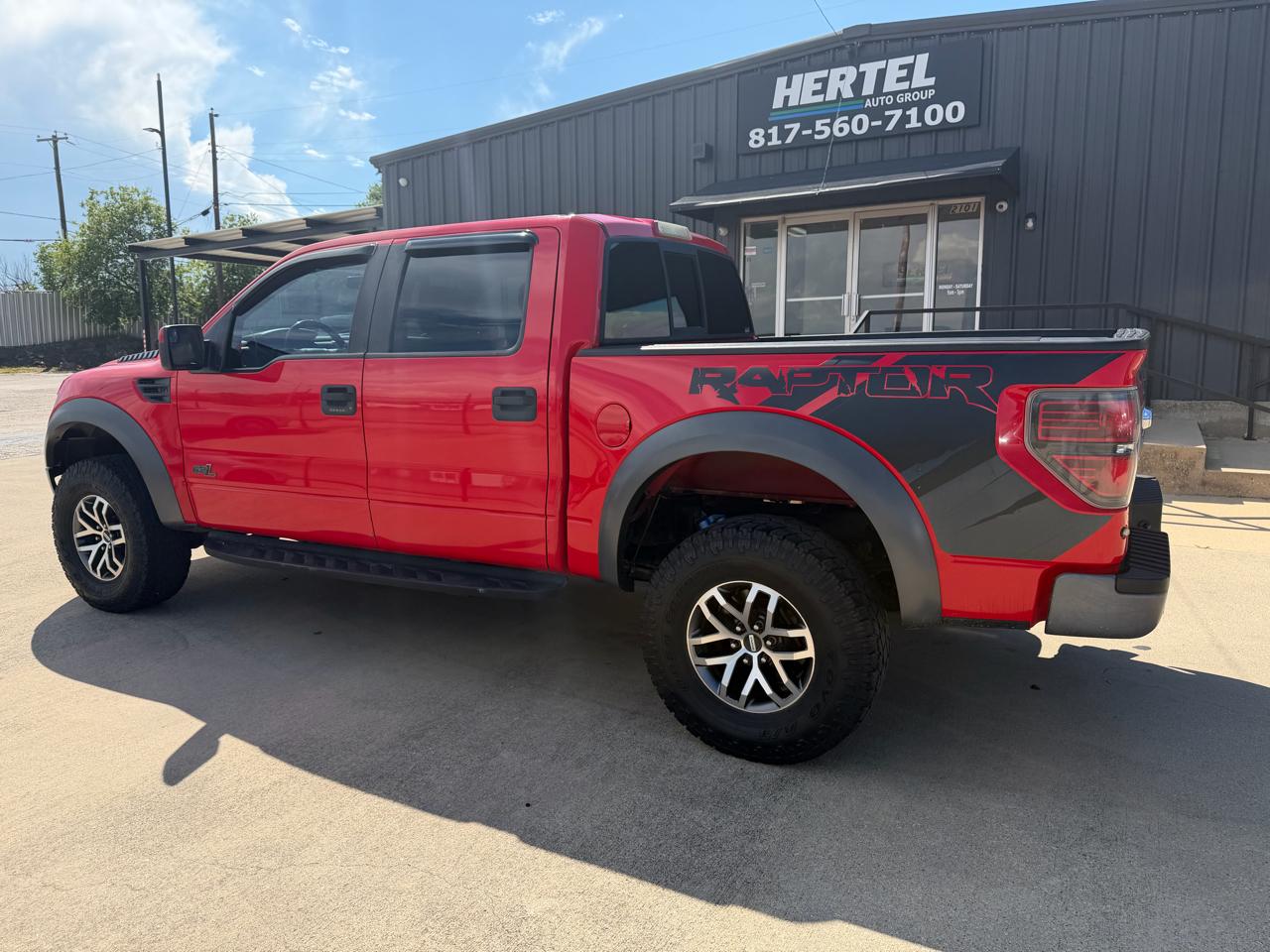 Ford F-150 SVT Raptor SuperCrew 5.5-ft. Bed 4WD 2013