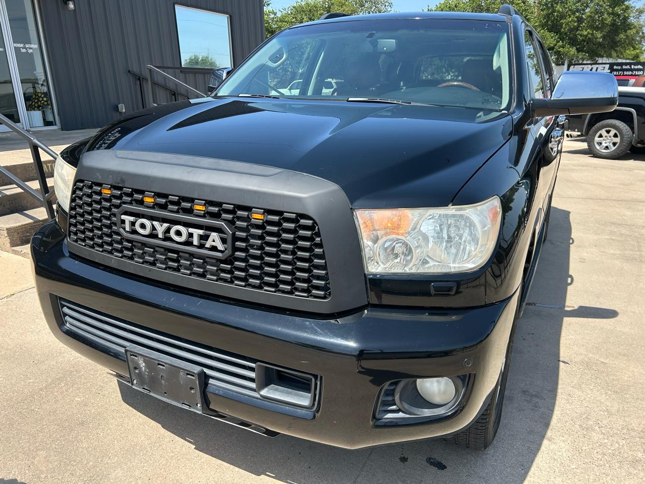 Toyota Sequoia Plantium 2WD 2010