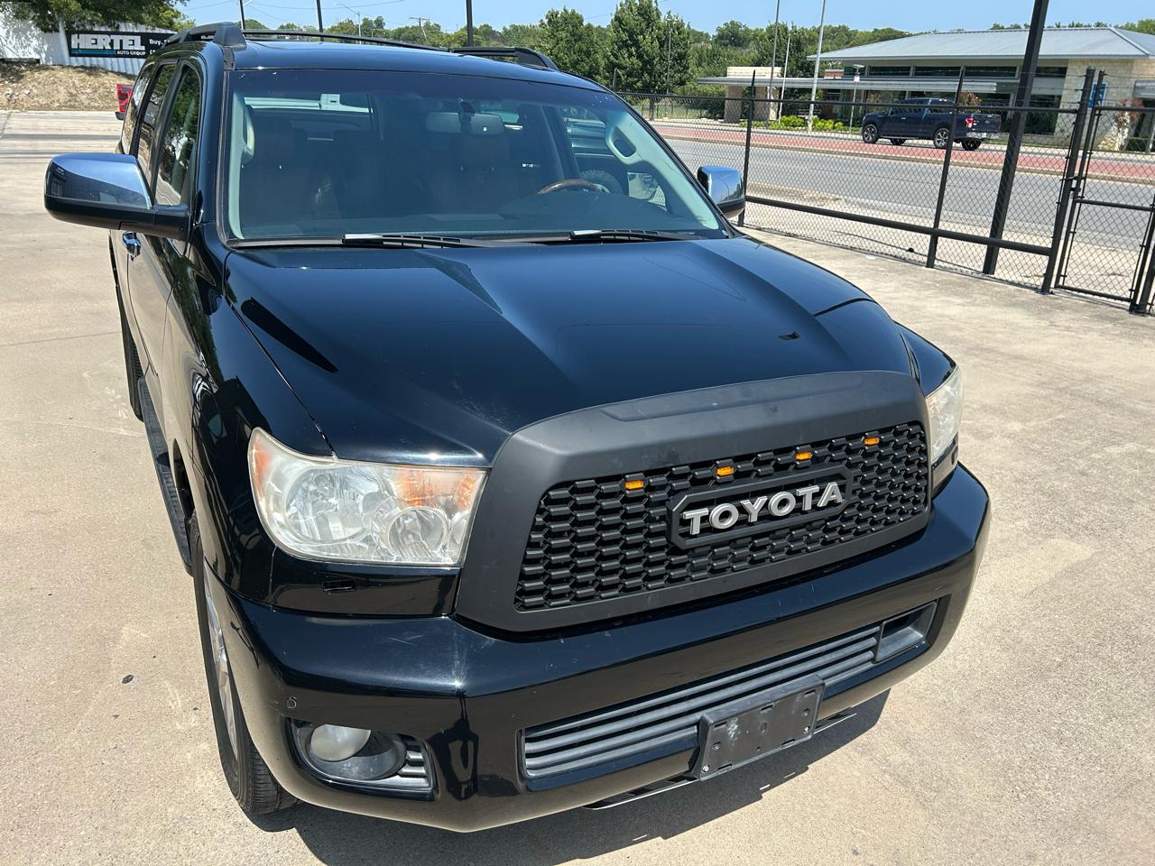 Toyota Sequoia Plantium 2WD 2010