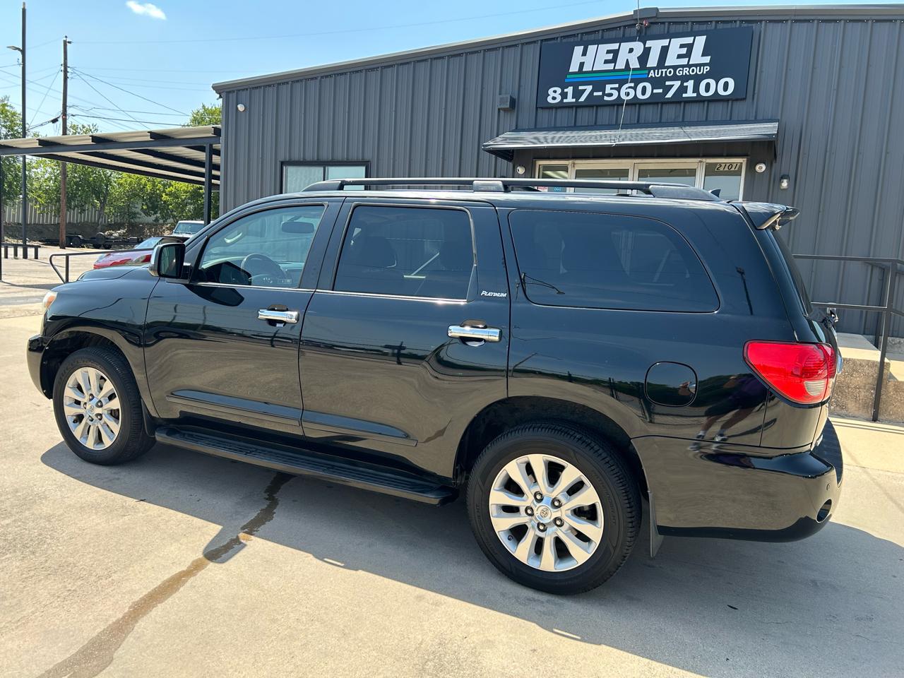 Toyota Sequoia Plantium 2WD 2010