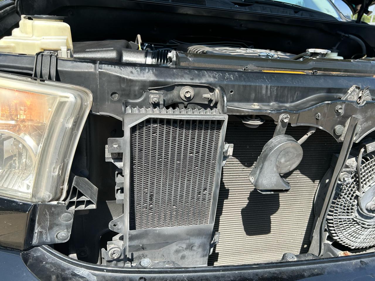 Toyota Sequoia Plantium 2WD 2010