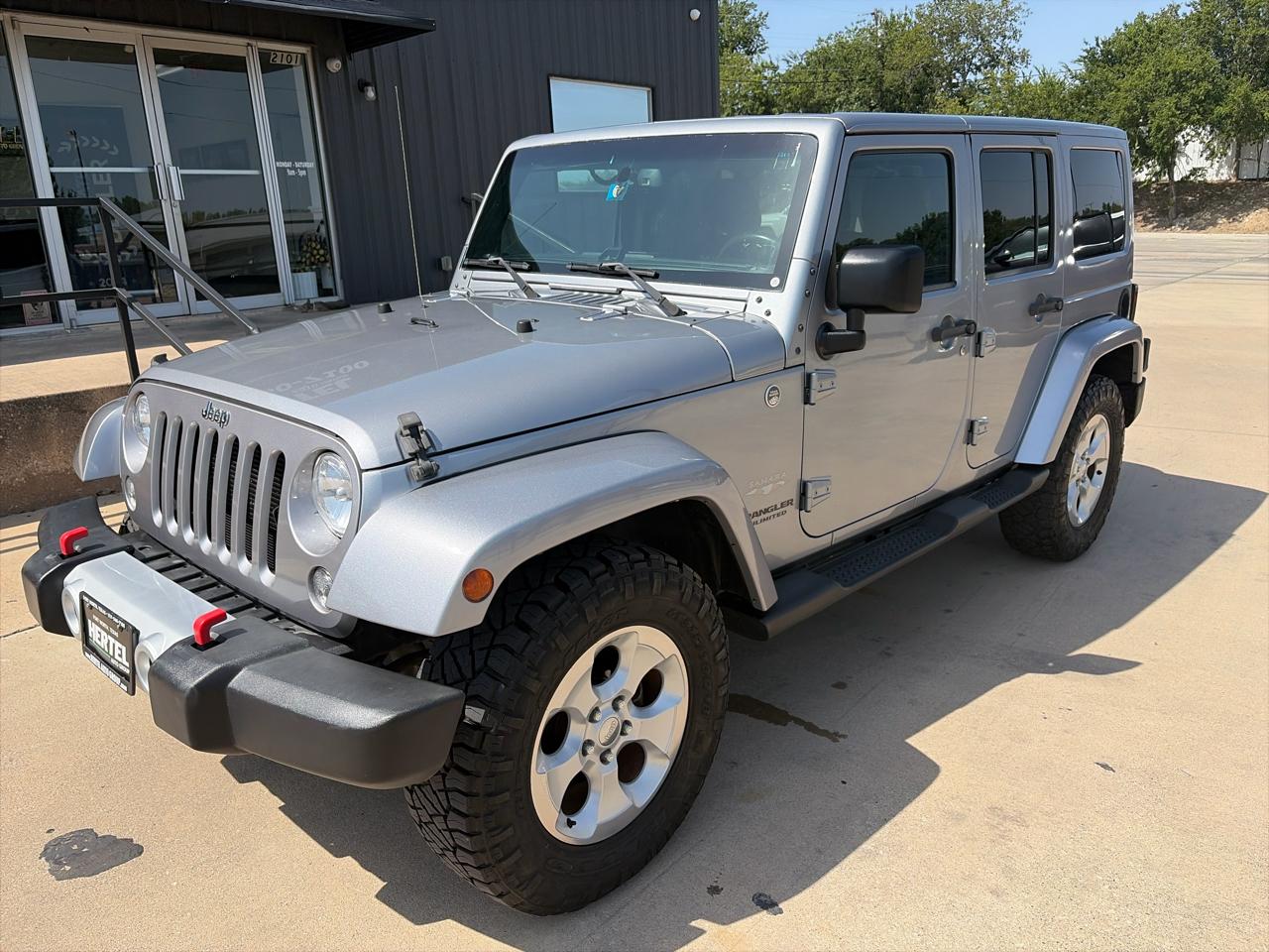 Jeep Wrangler Unlimited Sahara 4WD 2015