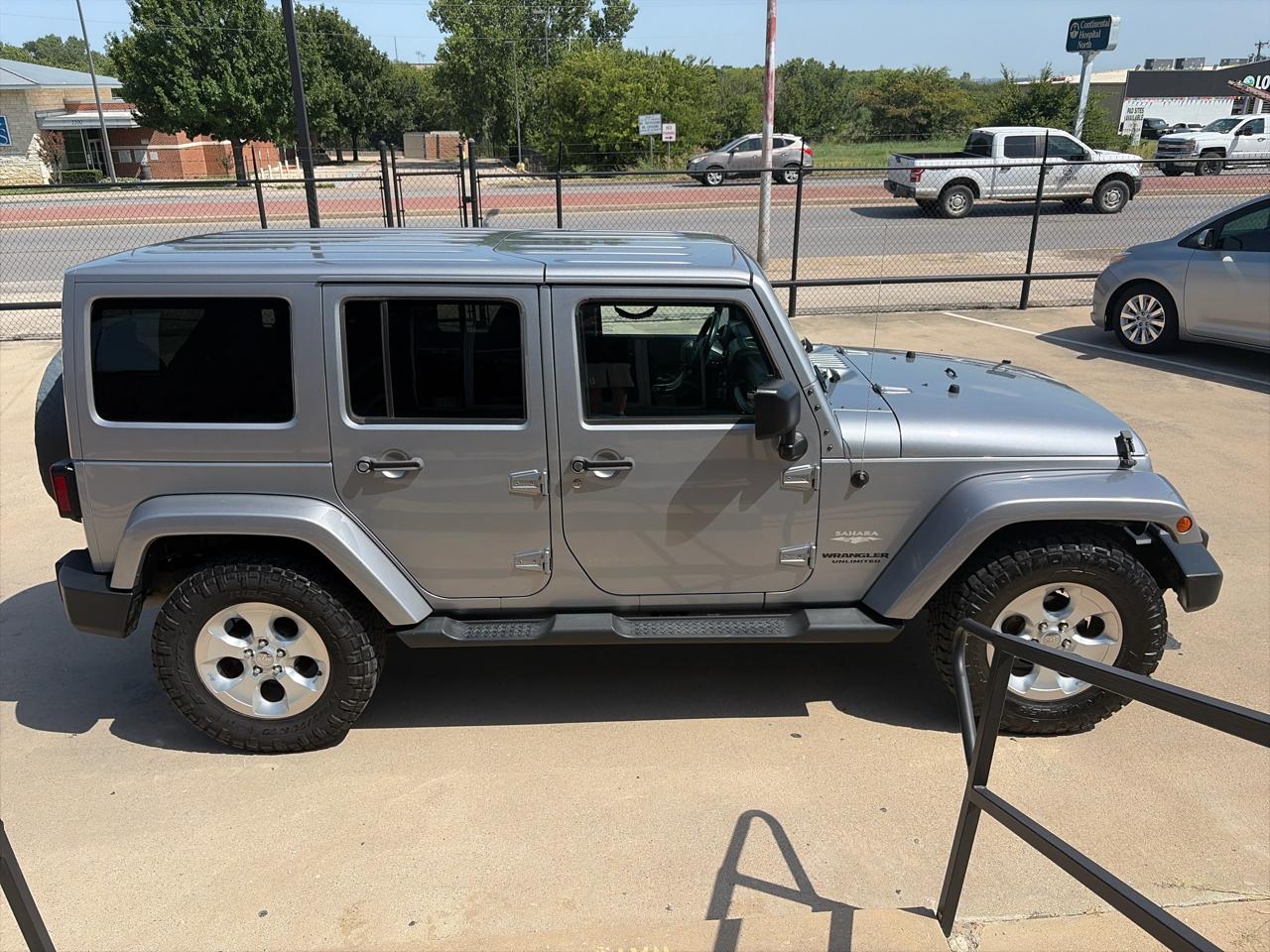 Jeep Wrangler Unlimited Sahara 4WD 2015