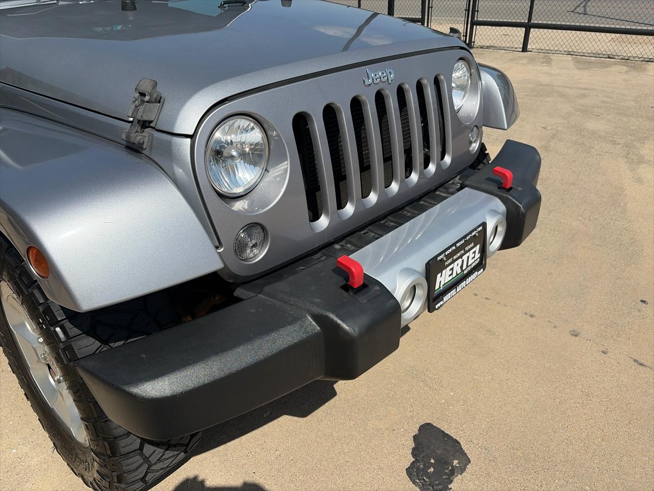 Jeep Wrangler Unlimited Sahara 4WD 2015