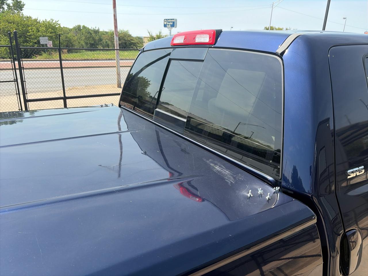 Toyota Tundra Tundra-Grade 5.7L Double Cab 2WD 2012