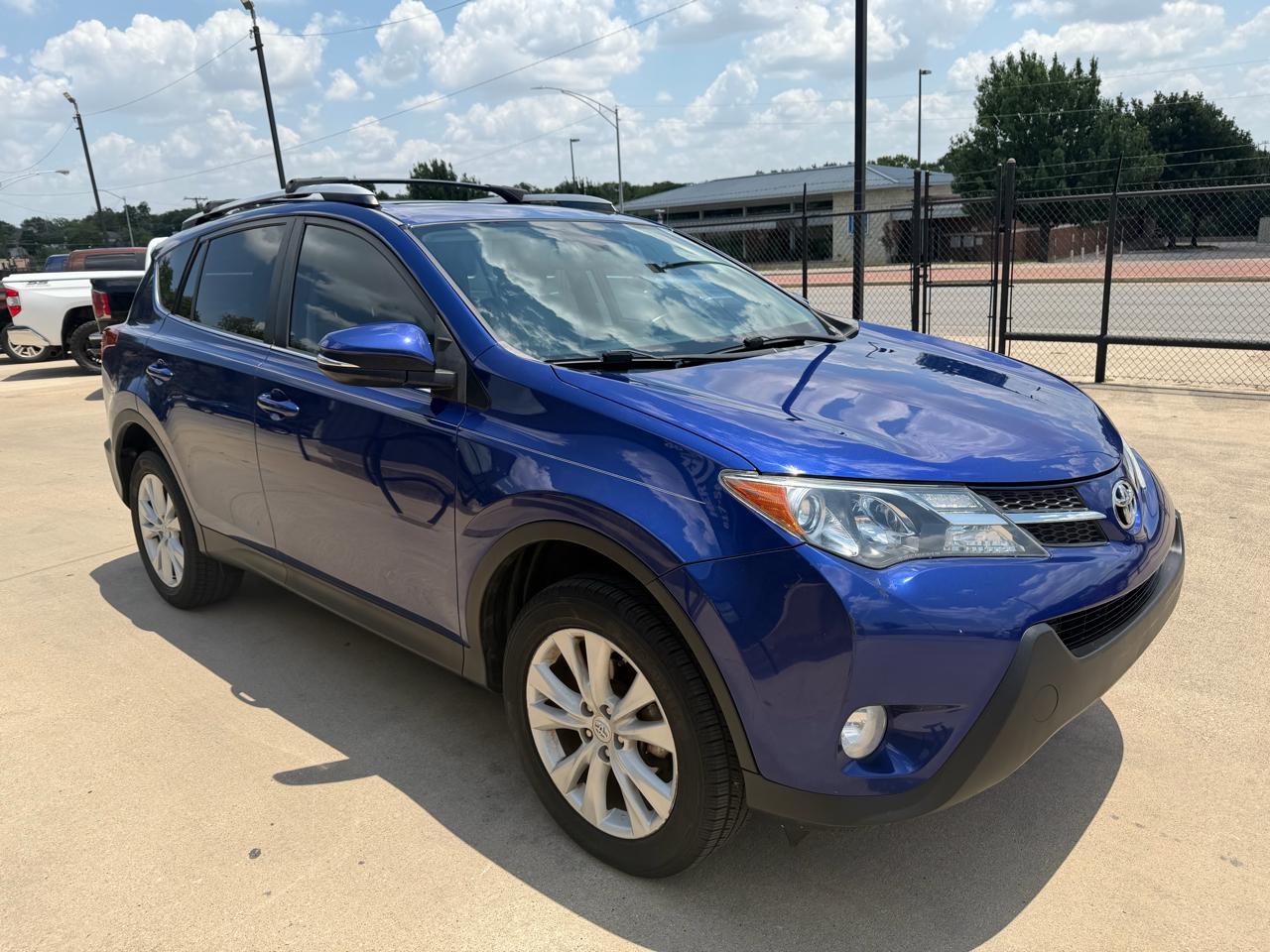 Toyota RAV4 Limited FWD 2015