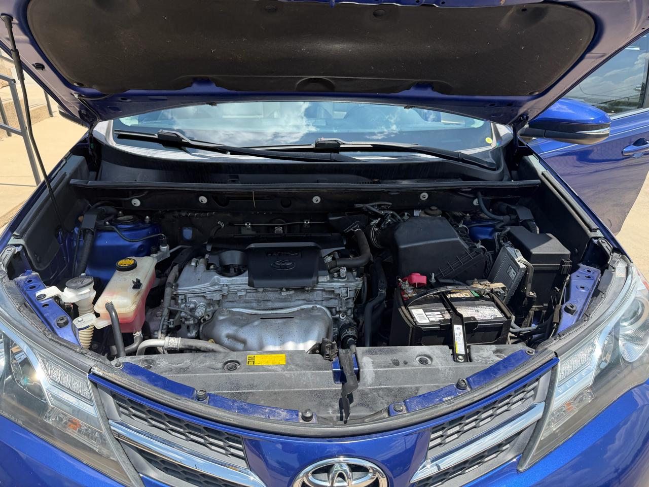 Toyota RAV4 Limited FWD 2015