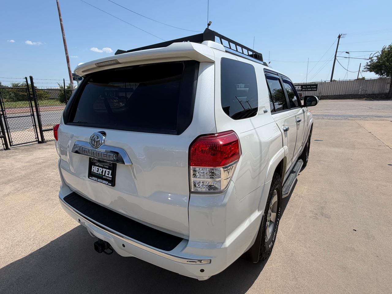 Toyota 4Runner SR5 2WD 2012