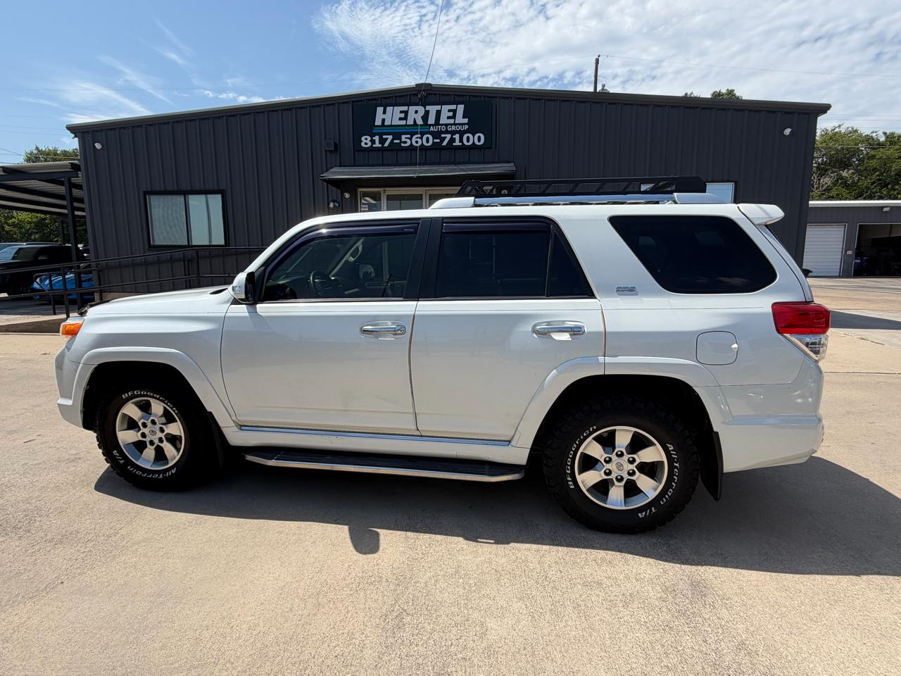Toyota 4Runner SR5 2WD 2012